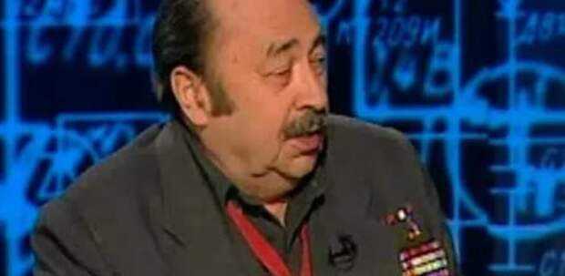 «Круглый, круто сделанный, выпуклый…»  К 100-летию Григория Поженяна