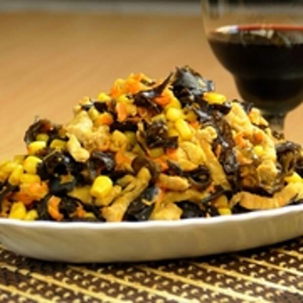 Мясной салат с древесными грибами, Видео