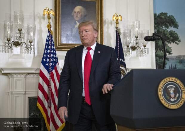 Трамп огорчен отставкой Мэй