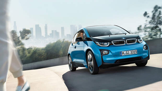 BMW i3 оценили в 4,4 миллиона рублей