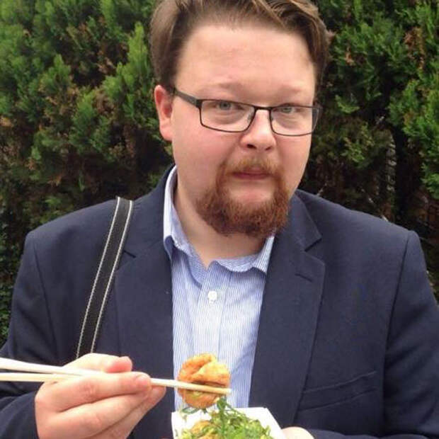 47-year-flight-connection-layover-skyscanner-james-lloyd-4