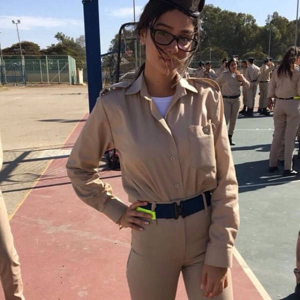 Israeli Army Is The Most Beautiful Army In The World (43 pics)