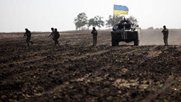 Солдаты ВСУ на востоке Украины. Архивное фото