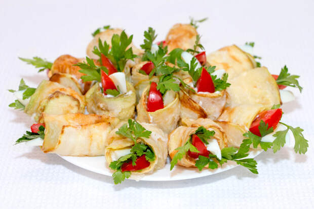 Рулетики из кабачков Рецепт, Закуска, Кулинария, Еда, Еда кулинария, Длиннопост