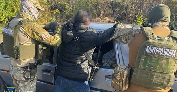 Представители украинских силовых структур не видят ничего зазорного в песнях российских исполнителей. Об этом,...