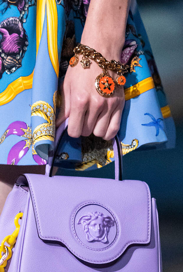 Versace весна-лето 2021