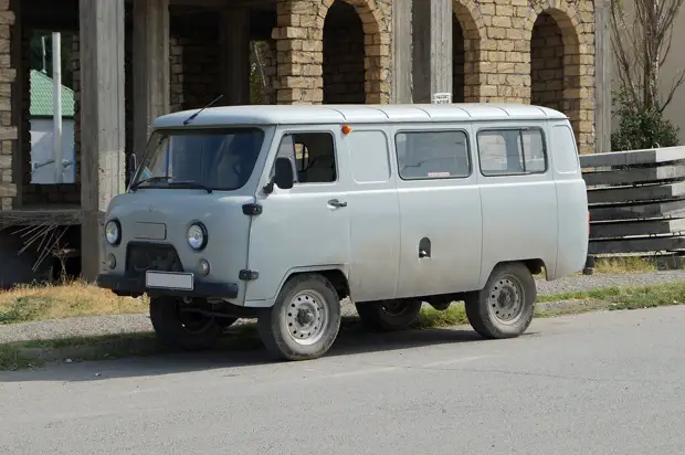 Бессмертный головастик /уаз 452 330301и так далее. Буханка, которую производили в ссср на заводе уаз.культовый советский авто!!