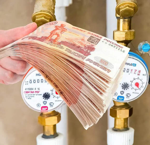 Отключат газ, свет и горячую воду: юрист рассказал о последствиях долгов по ЖКХ