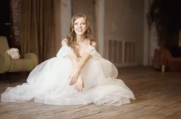 «Теперь все успокоятся»: Арзамасова в белом платье показала Авербуха в элегантном свадебном костюме