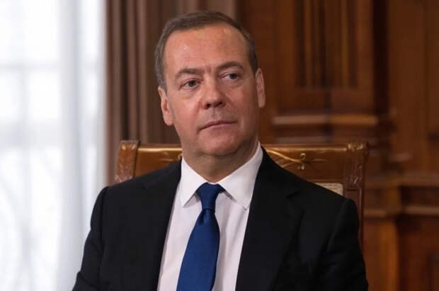 Медведев заявил об уходе в прошлое проблемы очередей в детсады
