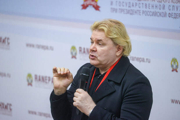 Раскрыто, что Андрис Лиепа тайно обвенчался с новой избранницей в храме