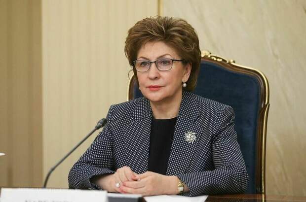 Сенатор Карелова заявила о нехватке молодых кадров в муниципалитетах