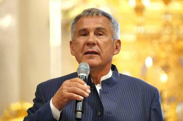 Рөстәм Миңнеханов: Раштуа – барчабызны берләштерә торган бәйрәм