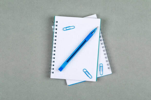 От мяча в луже до пишущего шарика: как появилась обычная шариковая ручка