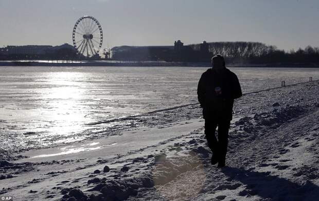 Американцы мерзнут: необычные холода пришли в США и повергли население в шок холода в США, чикаго
