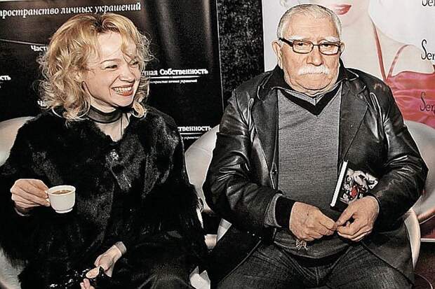 Артистка уверяет, что Армен Борисович стал ее первым и единственным мужчиной. Фото: Борис КУДРЯВОВ
