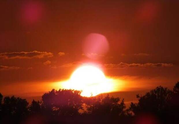 Солнце сходит с ума: учёные зафиксировали полное исчезновение пятен