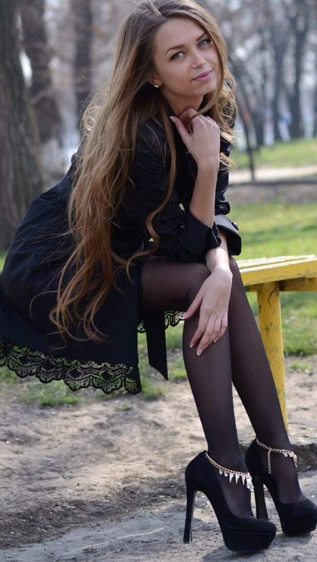 Девушки на каблуках Девушки на каблуках