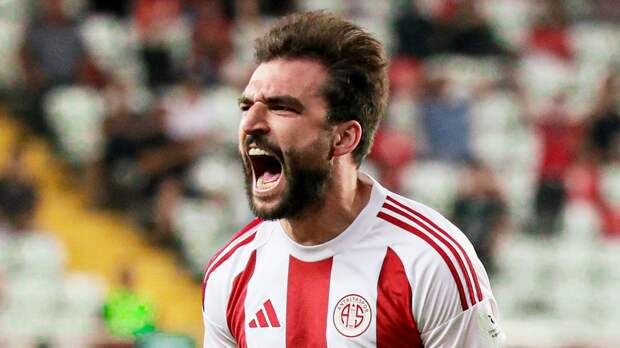 Агент: «Джикия мечтает вернуться в сборную России, даже на товарищеские игры»