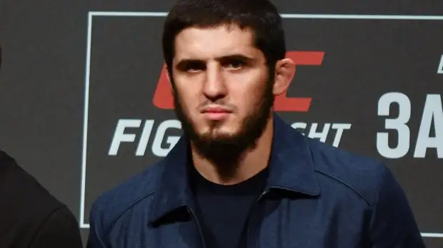 Махачев вызвал на бой бывшего соперника Нурмагомедова Яквинту