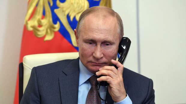 Путин провел телефонный разговор с президентом Казахстана 