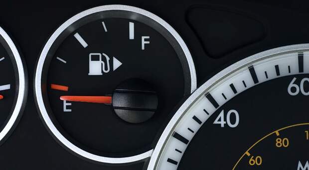 Fuel-Gauge-Arrow-iStock