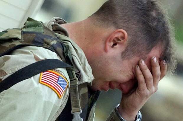 Были в нижнем белье: удар Ирана по базе застал врасплох военных США (ВИДЕО)