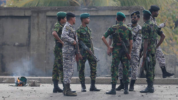 В связи со взрывами на Шри-Ланке задержаны 40 человек