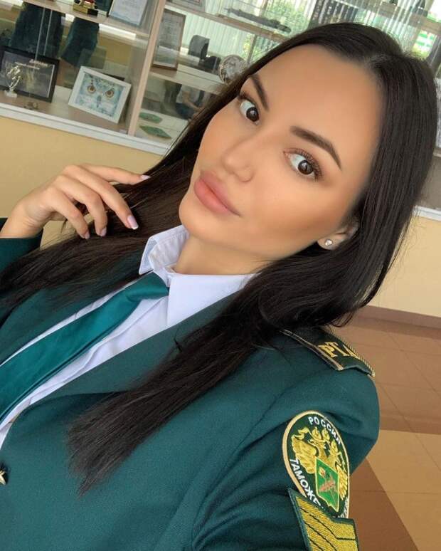 Титул «Мисс Москва — 2019» получила 23-летняя таможенница