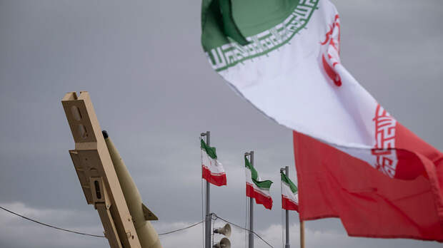 Иран запустил десятую волну ракет по Израилю