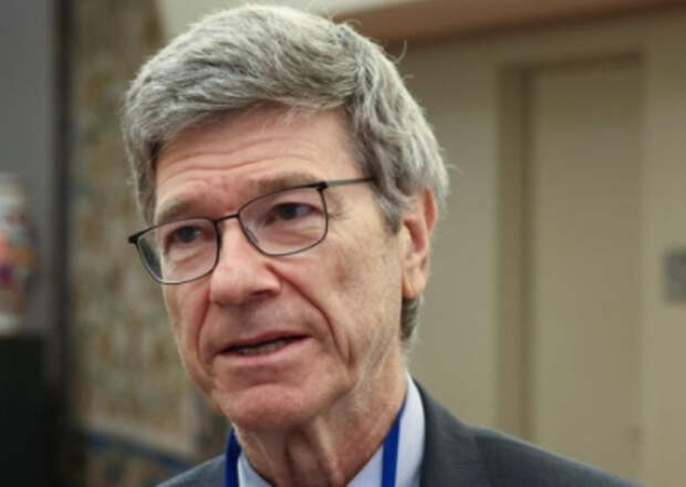 Сакс: Трамп не очень стабильный и сведущий, а его команде не хватает квалификации Сакс: Трамп не очень стабильный и сведущий, а его команде не хватает квалификации