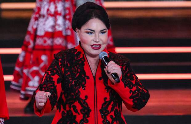 Бабкина отсудила деньги у МЧС