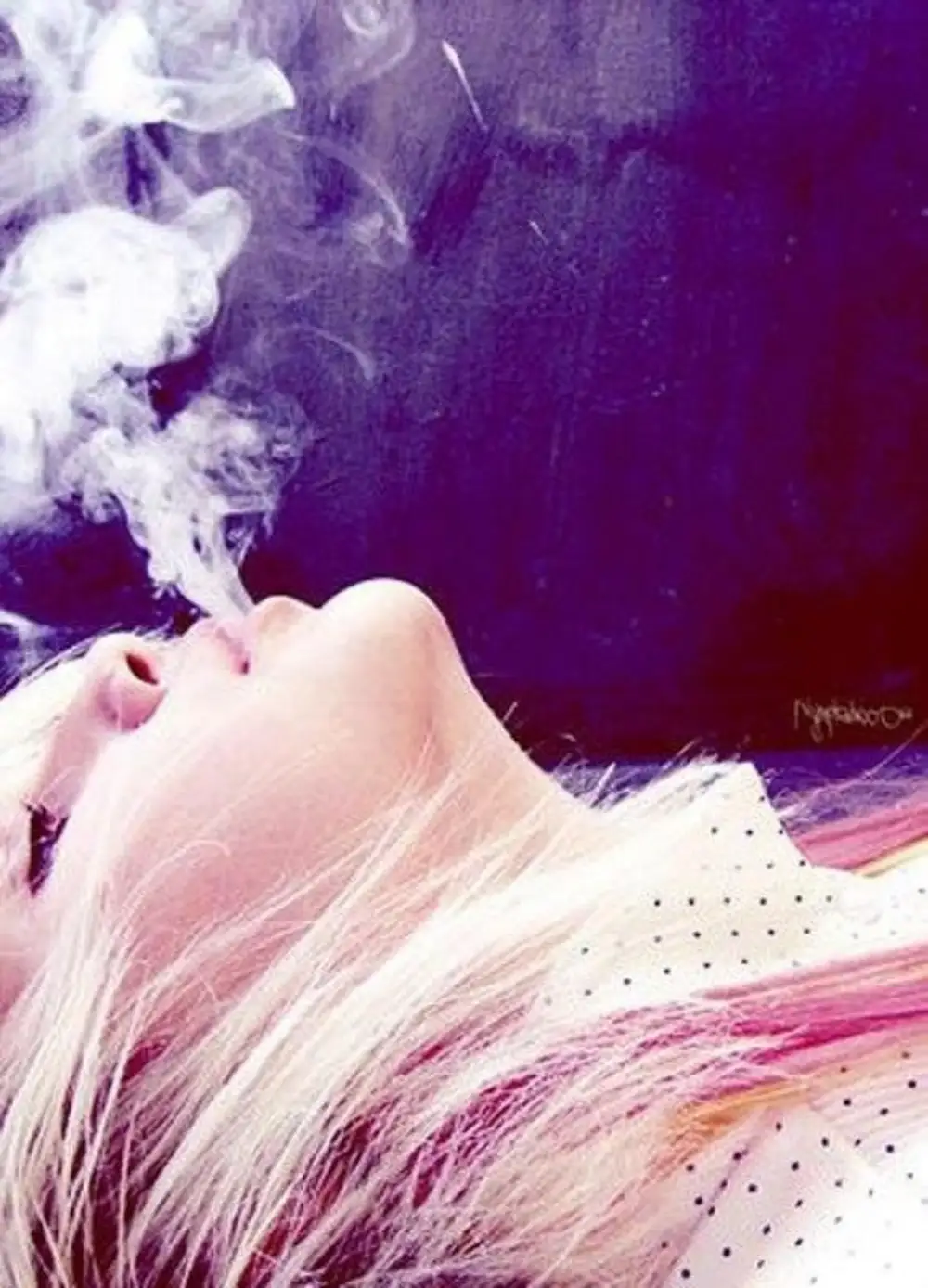 Smoke girls