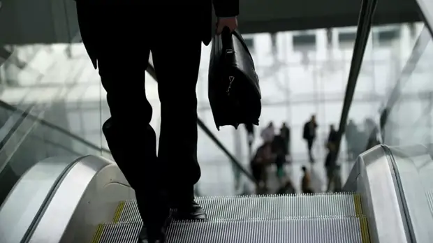 ЕП профинансирует программы для молодых политических лидеров из России