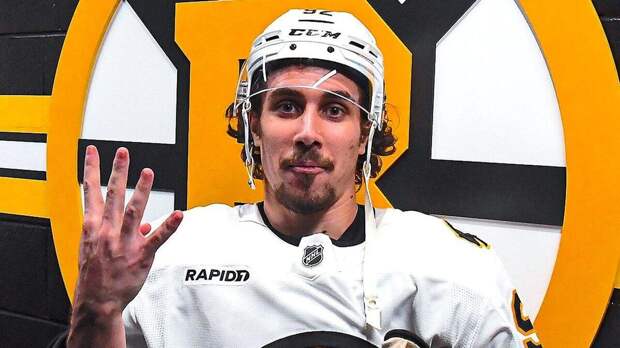 «Мне просто повезло». Хуснутдинов — о первом покере в НХЛ