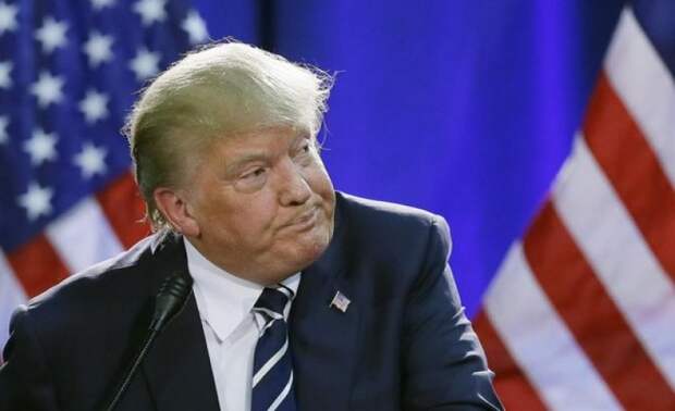 Рейтинг Трампа упал до рекордного минимума за весь срок его президентства