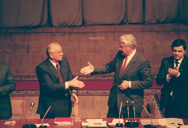 Горбачев и Ельцин накануне августовского путча 