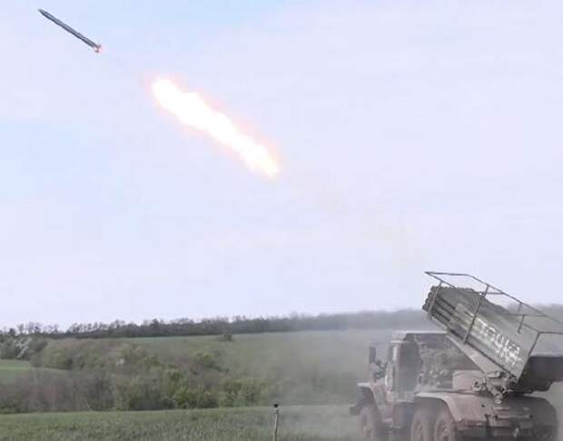 Одна пусковая установка РСЗО «Град» залпом уничтожила взвод украинской пехоты