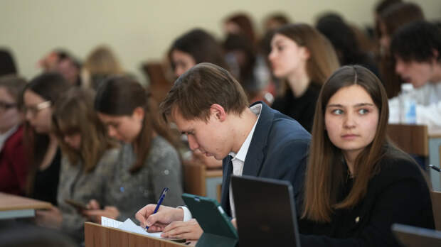 Минобрнауки России определило обязательные предметы для студентов в вузах