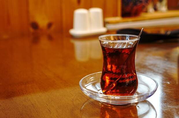 Диетолог Волкова призвала не пить больше двух чашек чая в день