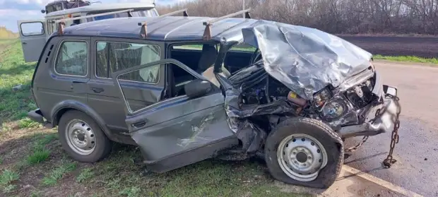 В Гавриловском районе при лобовом столкновении двух автомобилей пострадал маленький ребёнок