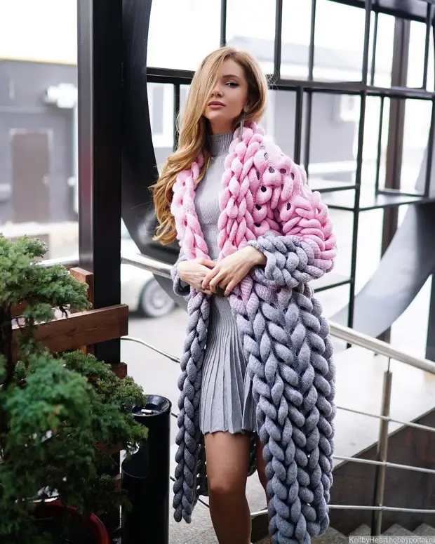 Модные кардиганы весны 2022: модели, которые будут на самом пике популярности