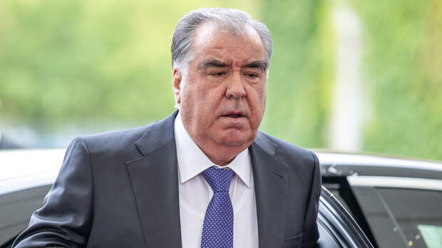 РИА Новости: президент Таджикистана приедет в Москву на празднование Дня Победы