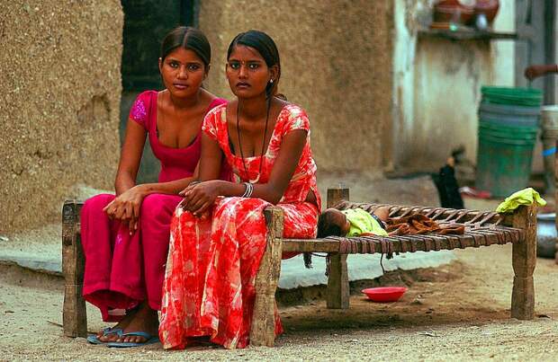 Традиции девушек девадаси в Индии, обрученных с индийскими Богами