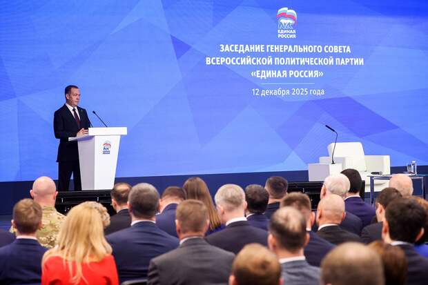 Медведев заявил о неизбежности победы России