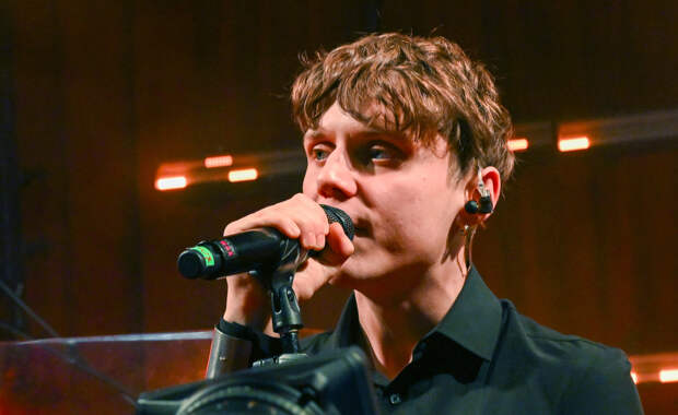 Ваня Дмитриенко высказался о романе с Пересильд