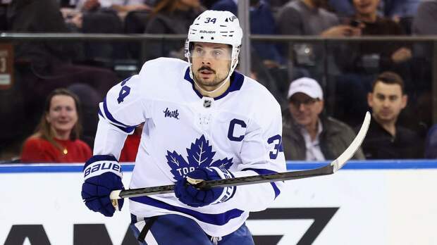 Наследника Овечкина сломал чех, который до этого травмировал Кросби! Американец Мэттьюс выбил до конца сезона