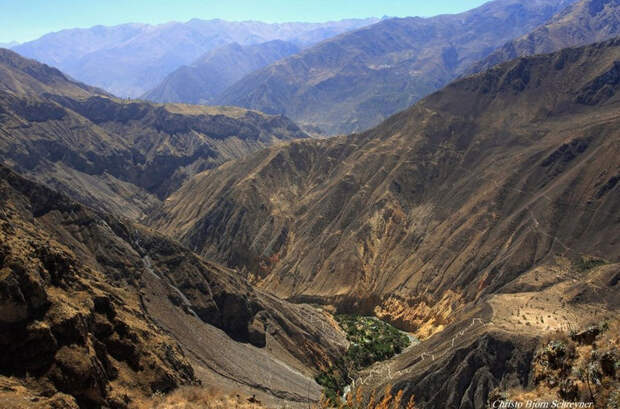 Каньон Колка: лидер среди самых глубоких каньонов мира (Перу)