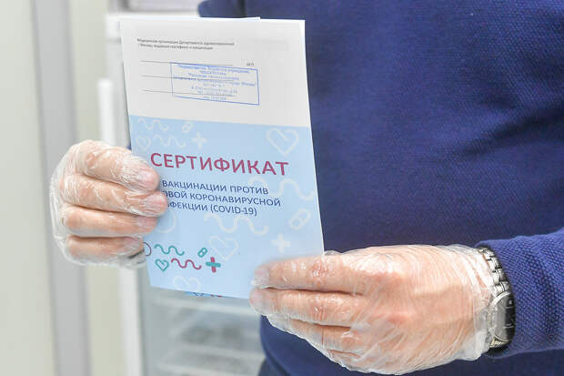 Азербайджан смягчил правила въезда для россиян