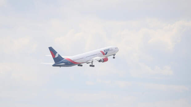 Самолет Пхукет-Барнаул готовится к экстренной посадке в Китае